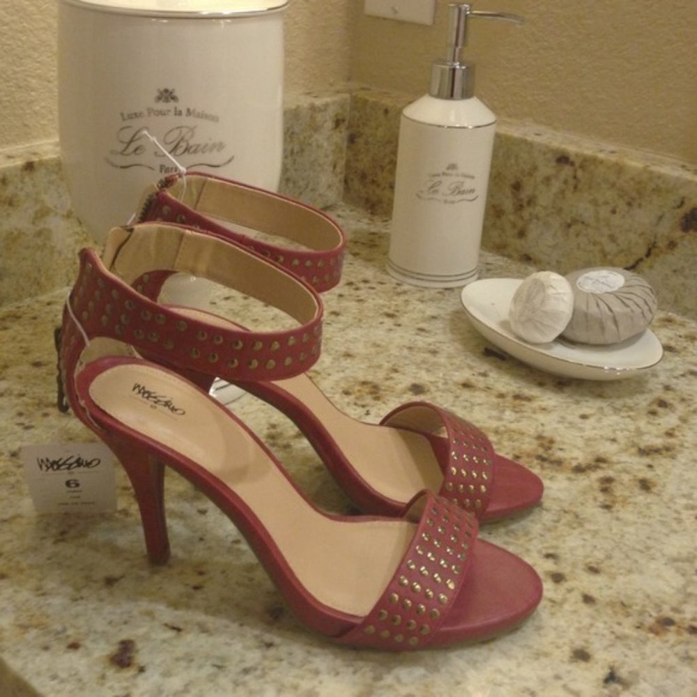 ❤️Host Pick❤️Red Ankle‎ Strap Heels
